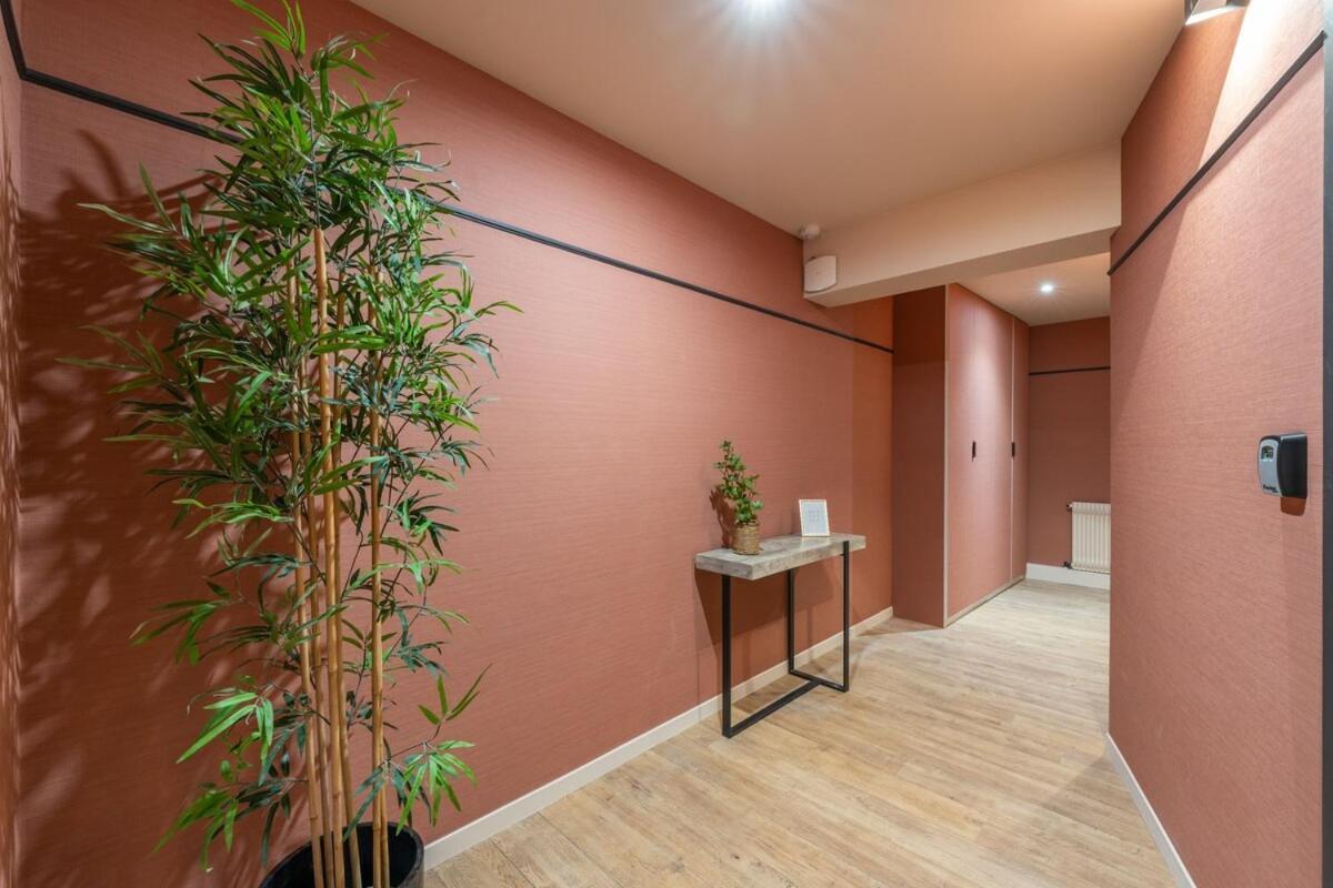 Nouveau Sacre Coeur 5 Appartement *